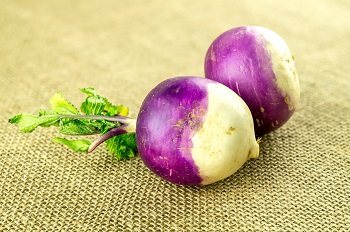 Правила выбора качественных продуктов - брюква и ее полезные свойства